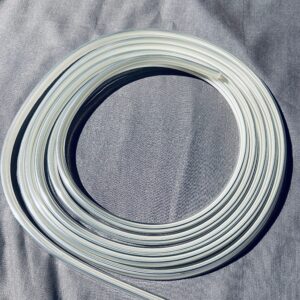E30 EARLY FRONT WINDSHIELD CHROME SEAL INSERT M0010