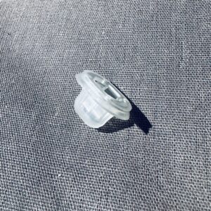 BMW E30 C-Pillar Exterior Moulding Grommet M0024