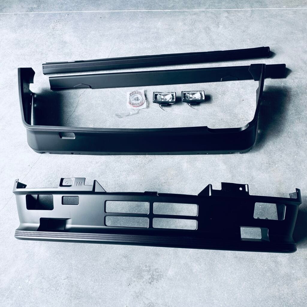 BMW E30 M1 Style Body Kit – Side Skirts + Front Spoiler + Rear Valance M0031